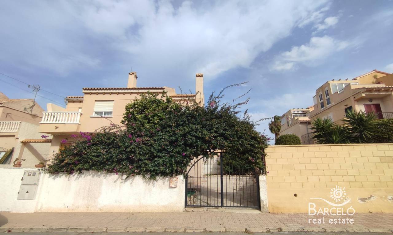 Attached - Resale - Torrevieja - BRE-2069