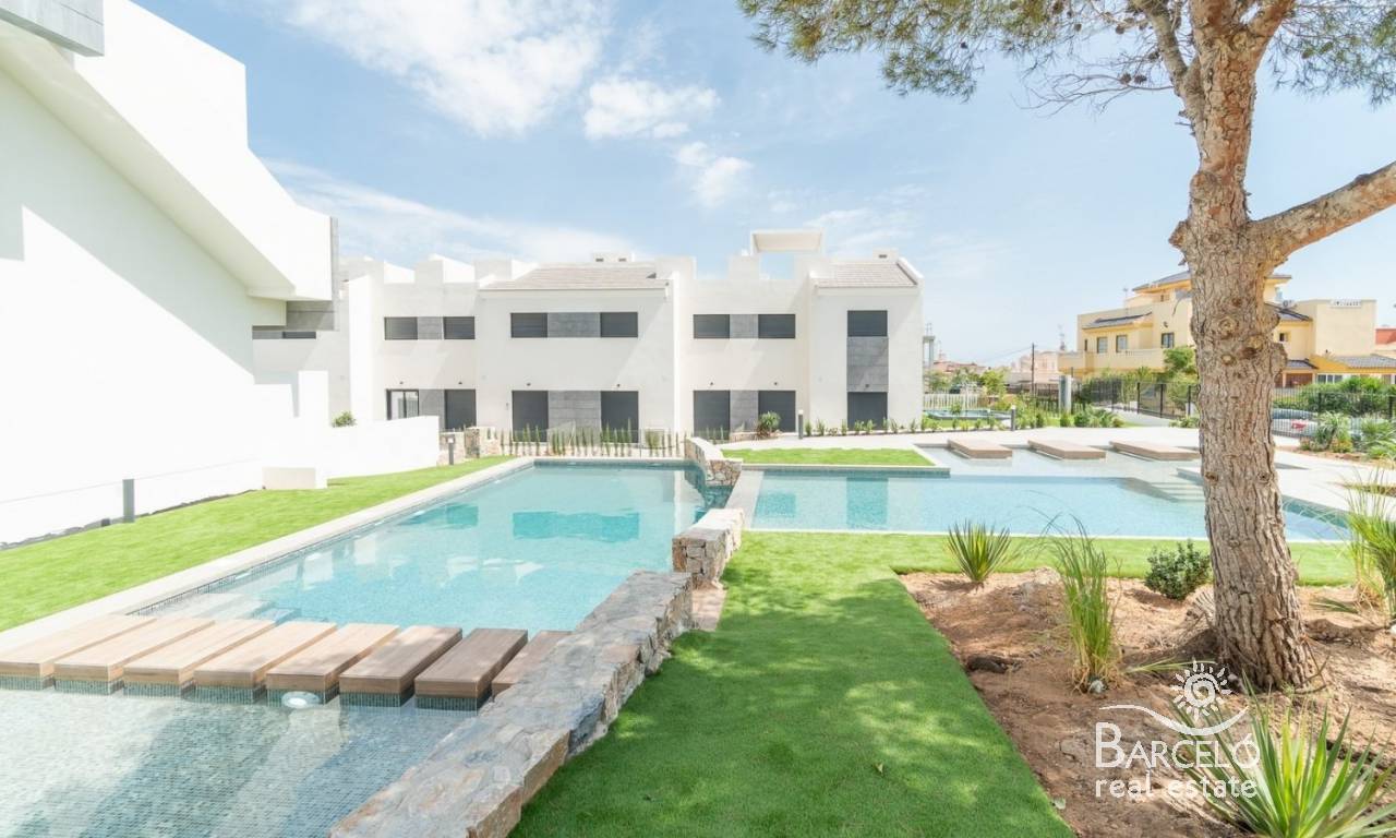 Adosado - Nuevo - Torrevieja - BRE-ON-36469