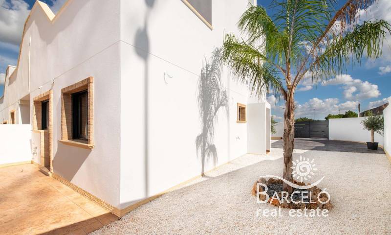 Attached - New Build - Cox - San Fernando