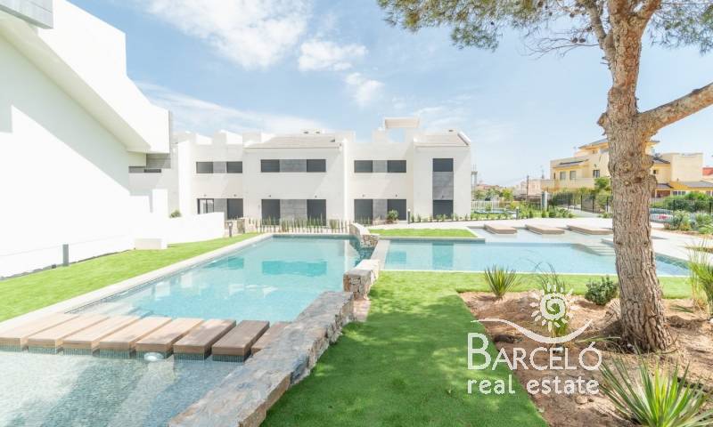 Attached - New Build - Torrevieja - Los Balcones