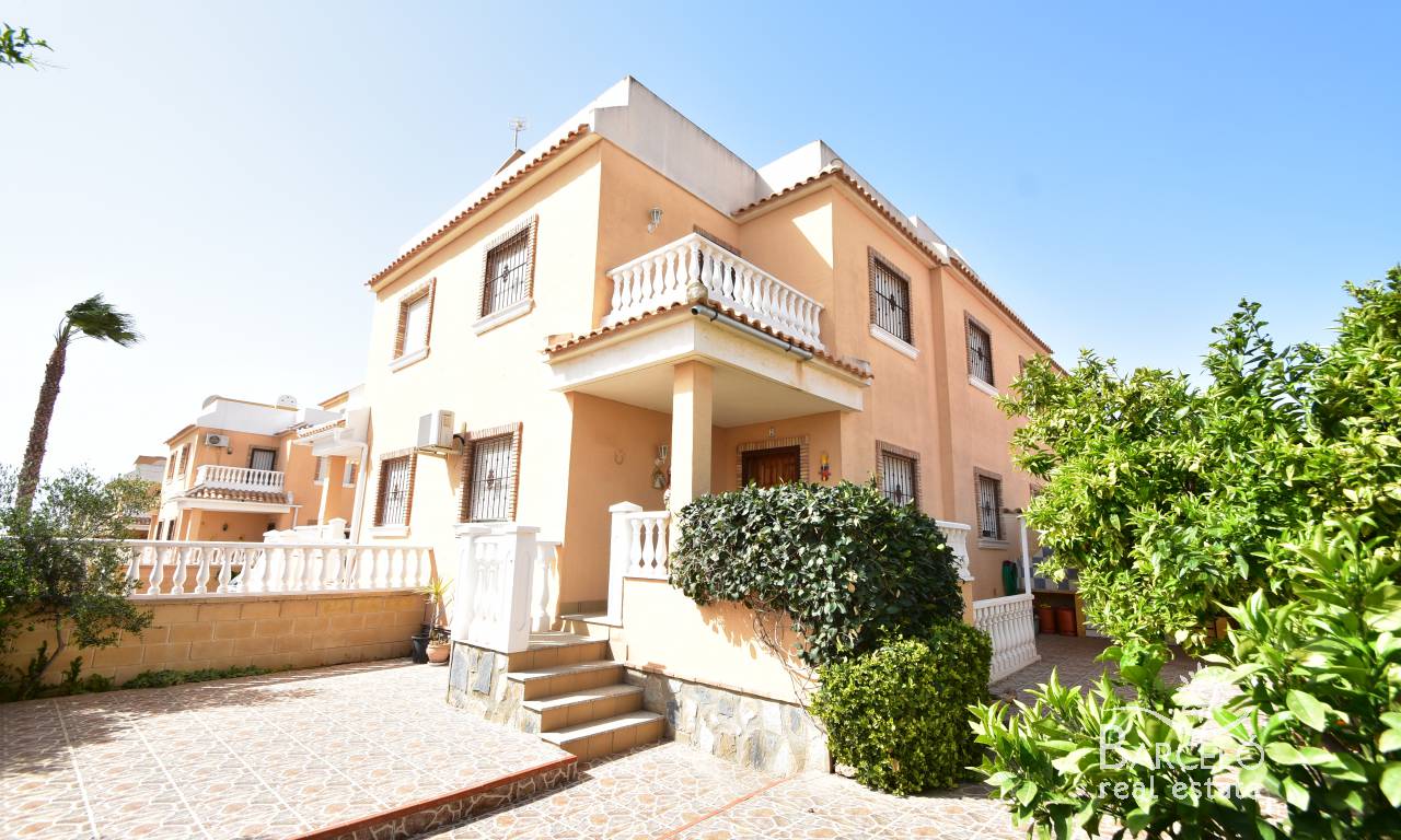 Attached - Resale - Ciudad Quesada - 1245