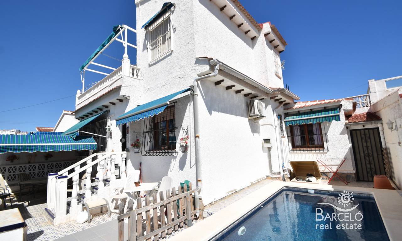 Attached - Resale - Ciudad Quesada - 1881