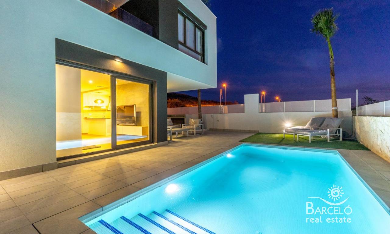 chalet - nouveau - Benimar - BRE-ON-32177