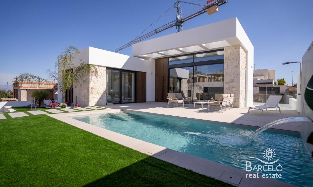 Chalet - Nuevo - Ciudad Quesada - BRE-ON-70010