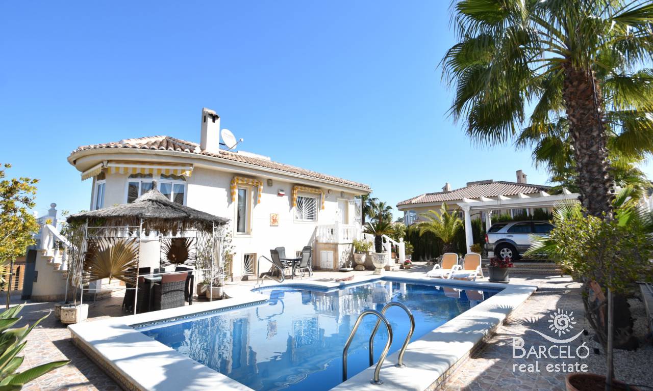 Chalet - Reventa - Benimar - 1833