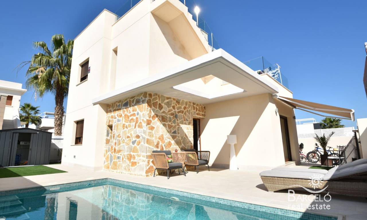 Chalet - Reventa - Ciudad Quesada - 1570