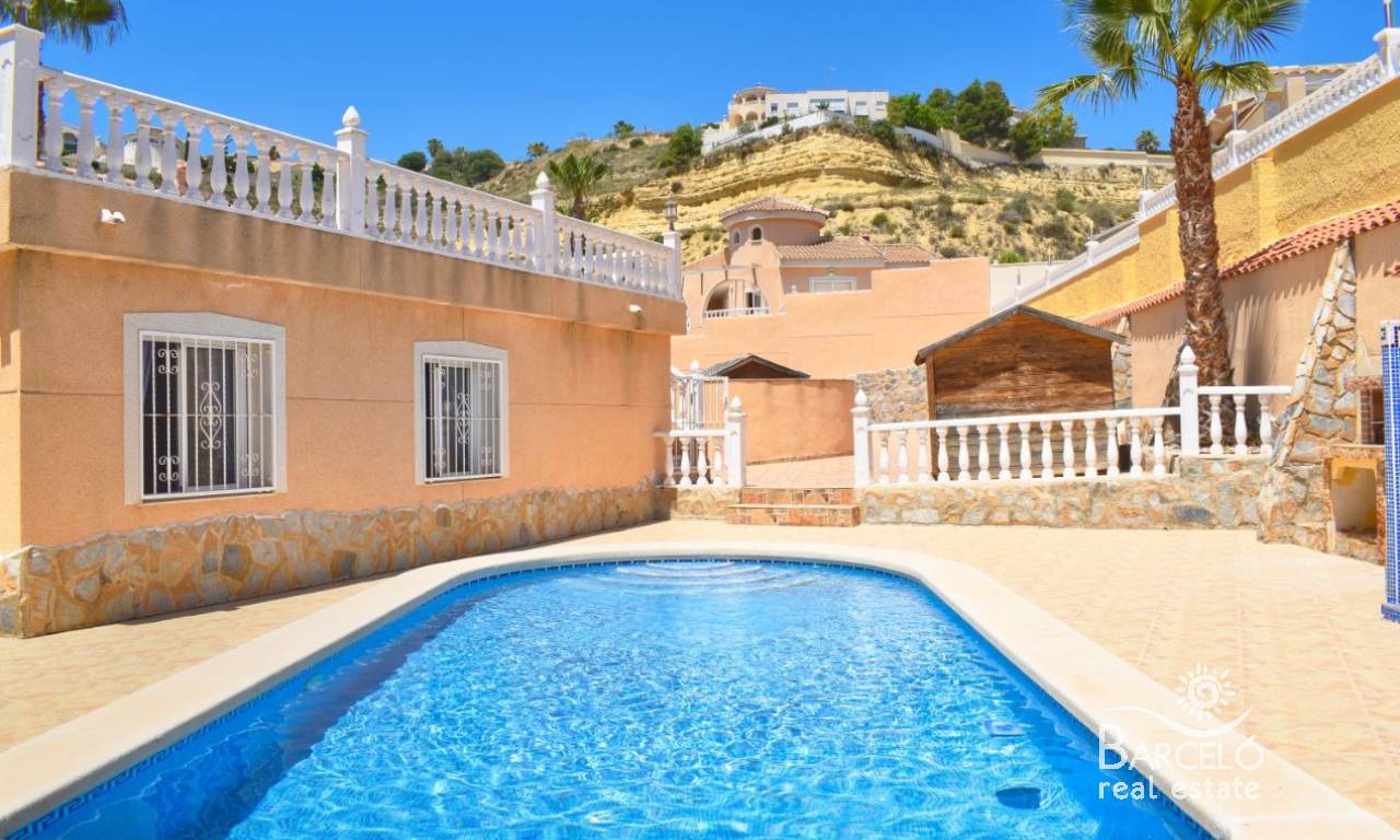 Chalet - Reventa - Ciudad Quesada - 1826