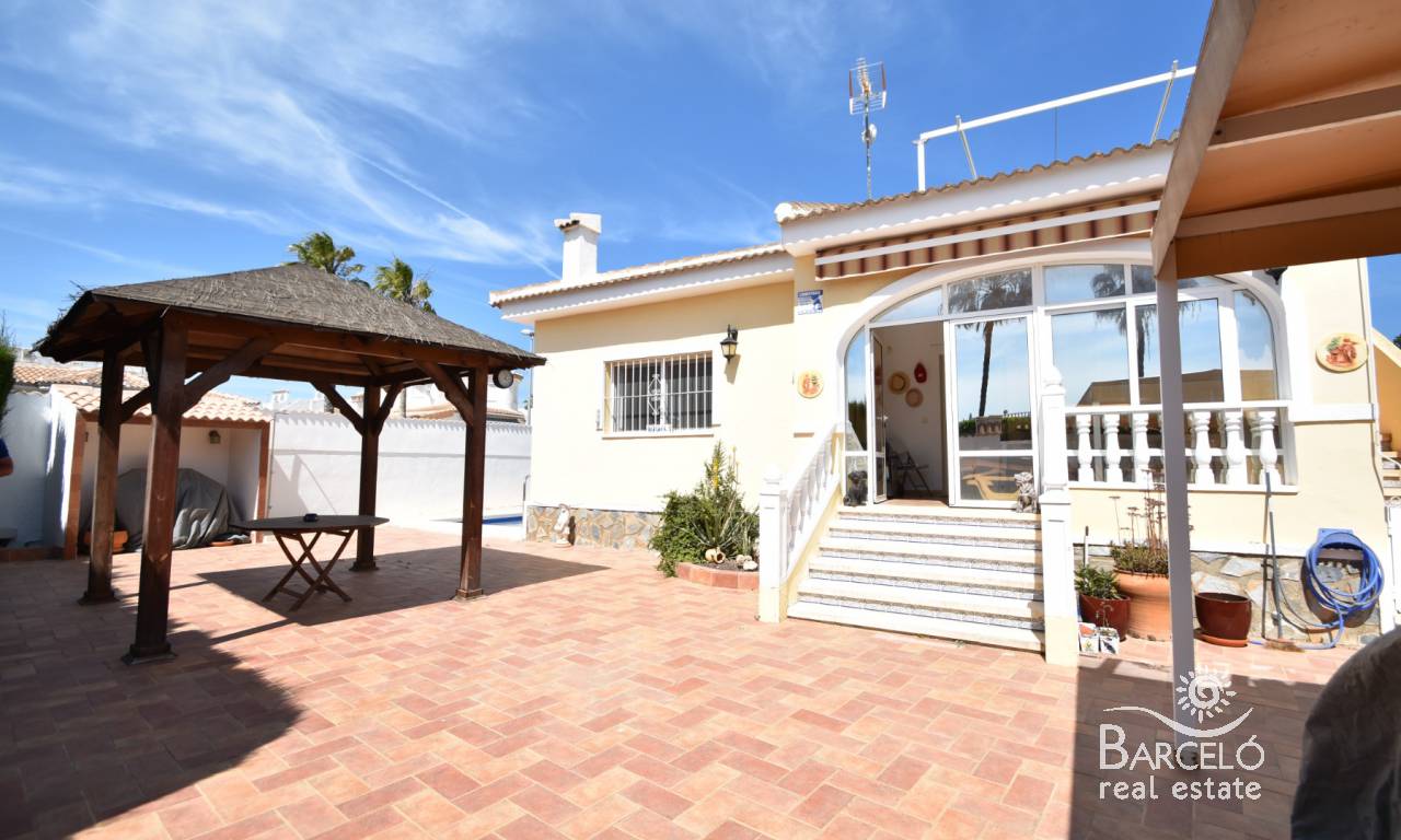 Chalet - Reventa - Ciudad Quesada - 1844