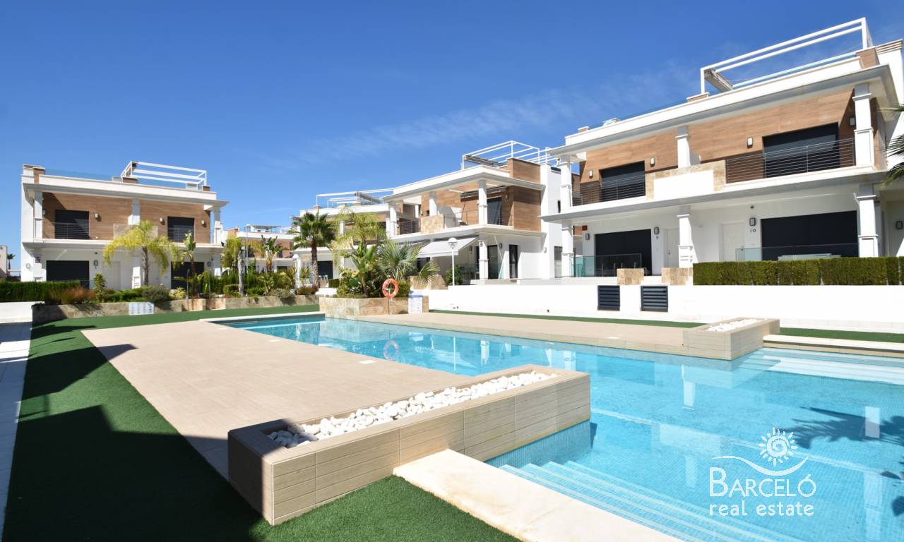 Chalet - Reventa - Ciudad Quesada - 1882