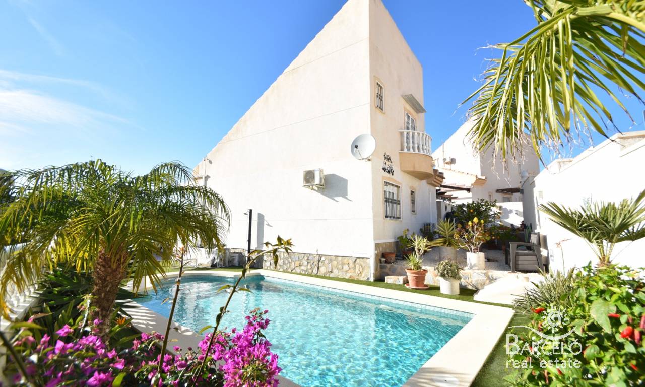 Chalet - Reventa - Ciudad Quesada - 2053