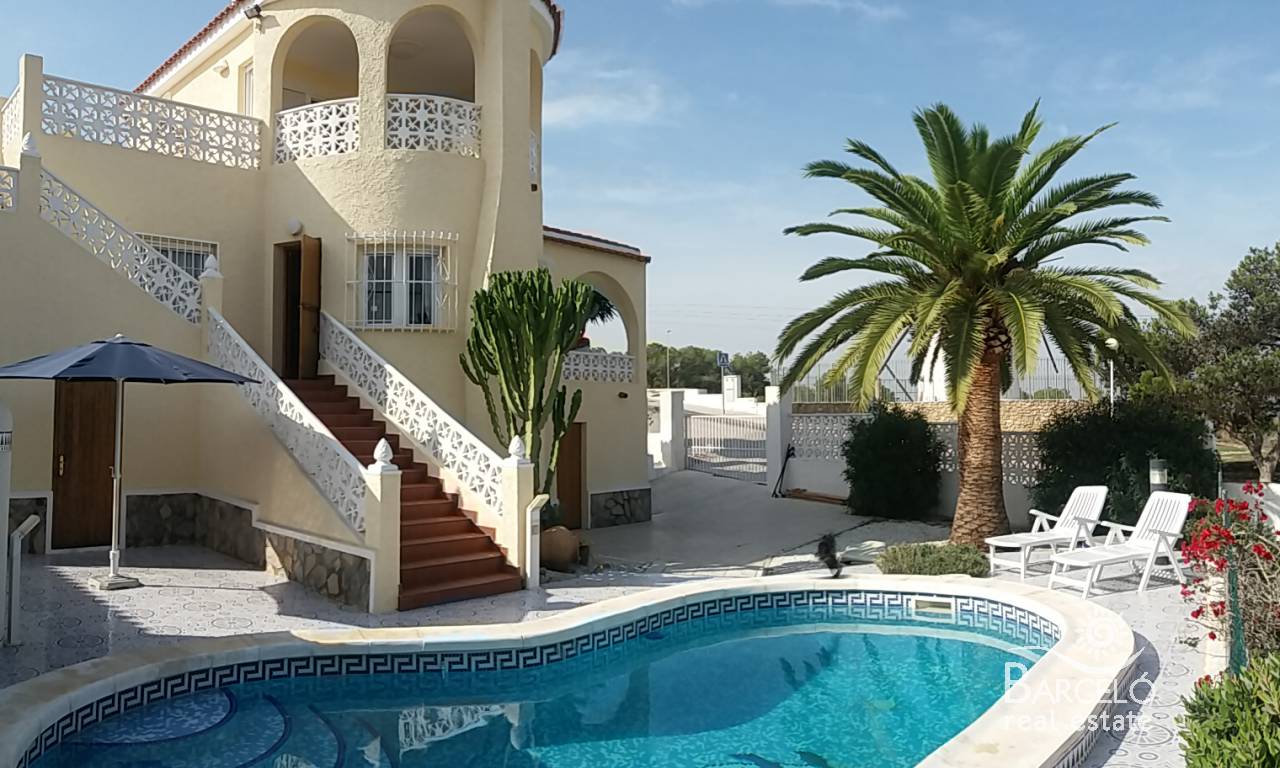 Eengezinswoning - Wederverkoop - Ciudad Quesada - 930