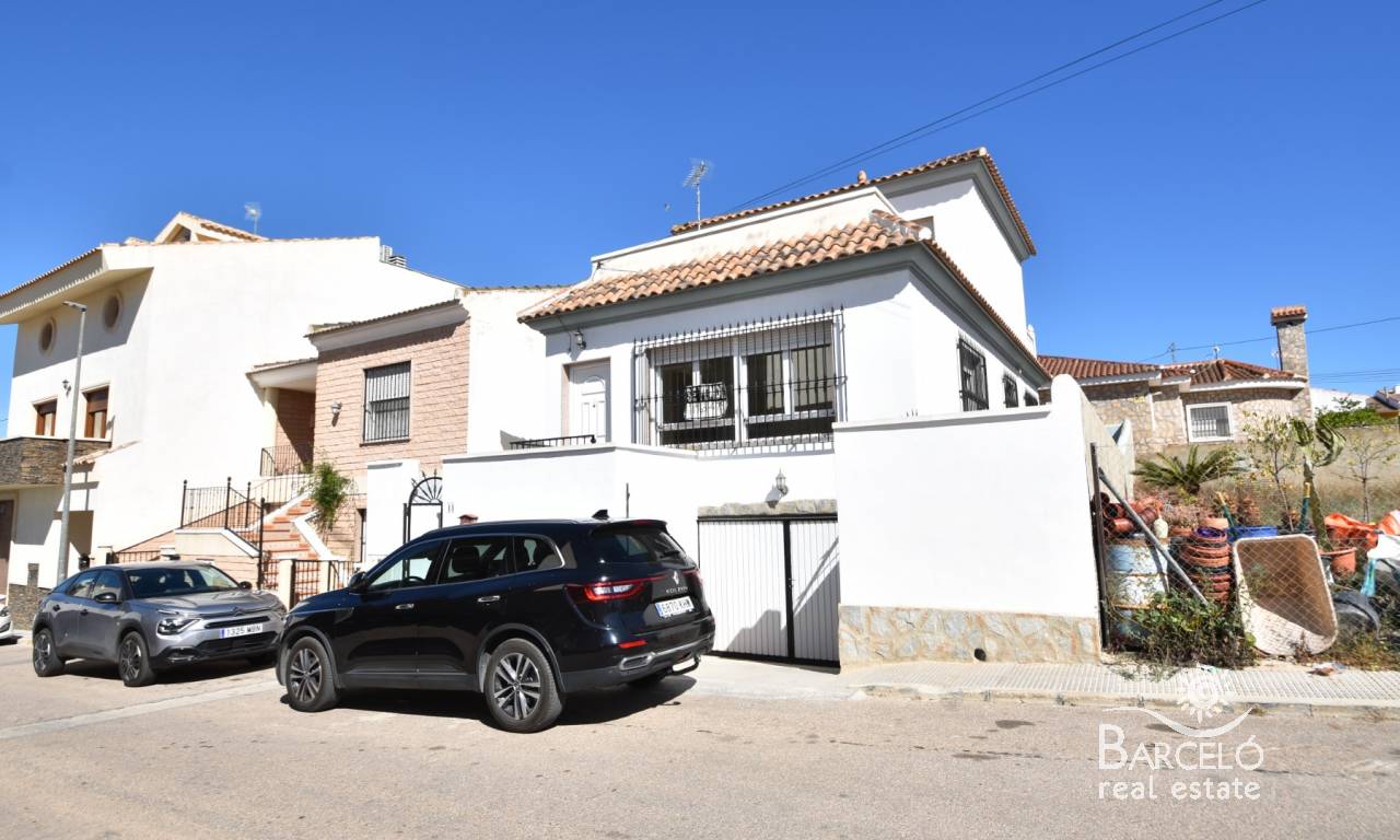 Einfamilienhaus - Zweite Verkauf - Benijófar - 1965