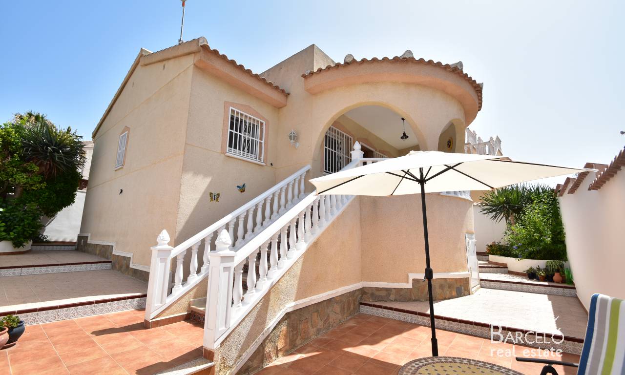 Einfamilienhaus - Zweite Verkauf - Ciudad Quesada - 1285