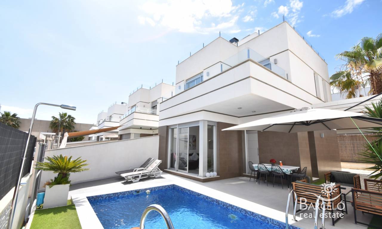 Einfamilienhaus - Zweite Verkauf - Ciudad Quesada - 2098