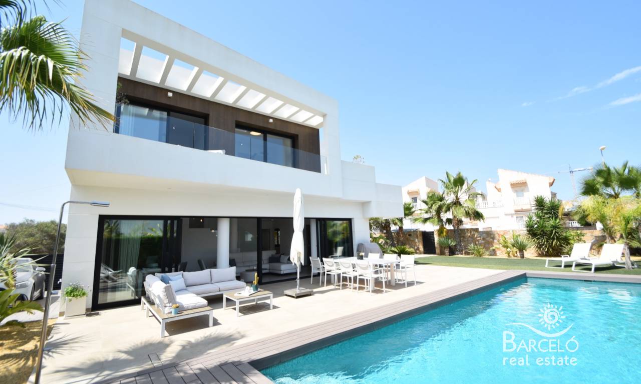 Einfamilienhaus - Zweite Verkauf - Ciudad Quesada - 2204