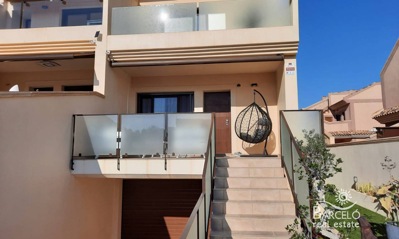 Einfamilienhaus - Zweite Verkauf - Torrevieja - BRE-YAK-5355