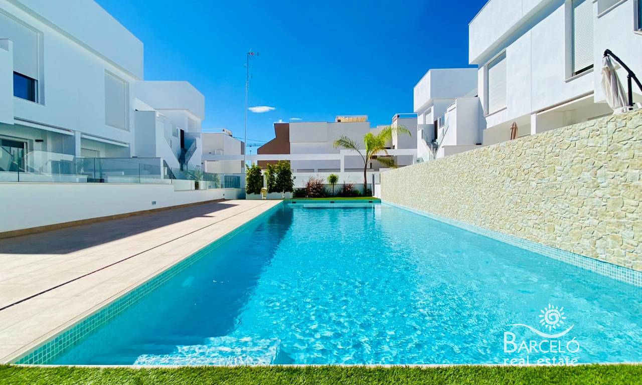 kamienica - nowy - Pilar de la Horadada - BRE-ON-88077