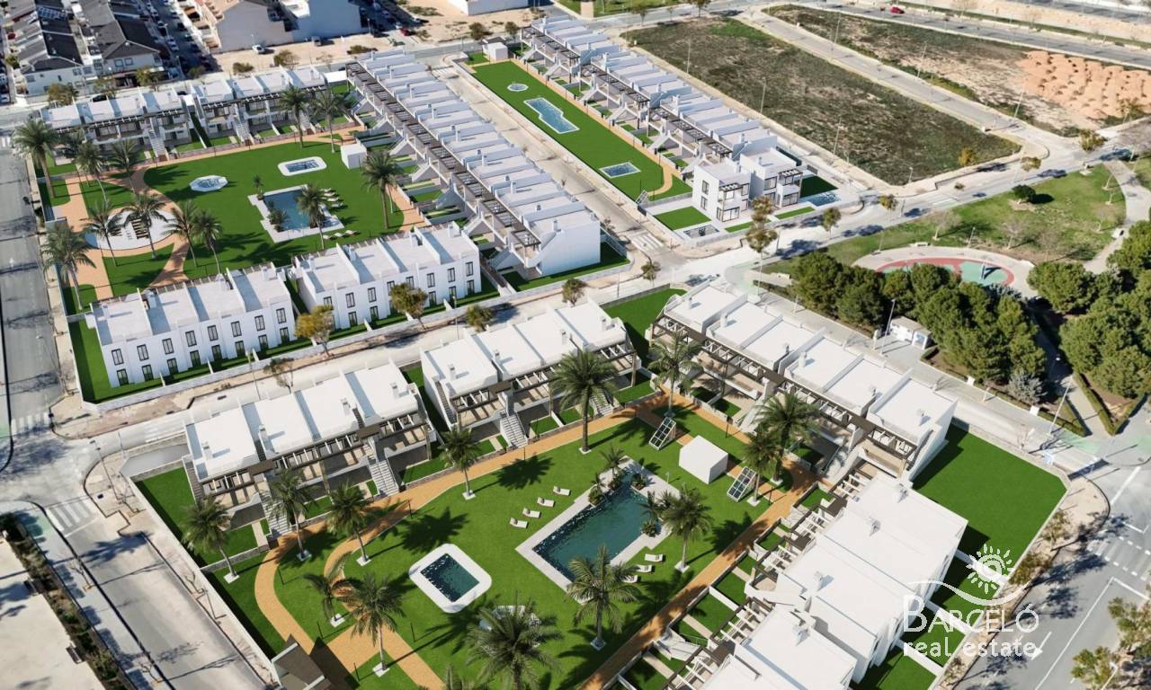 kamienica - nowy - Pilar de la Horadada - pueblo