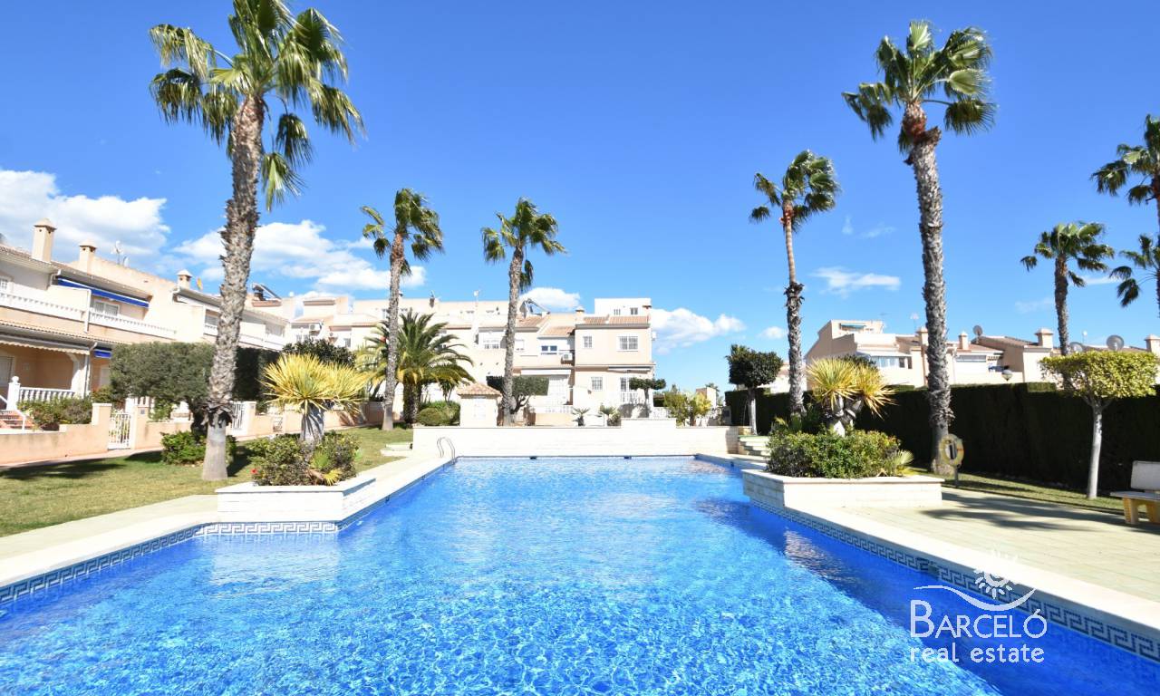 Radhus - Videresalg - Ciudad Quesada - 1883