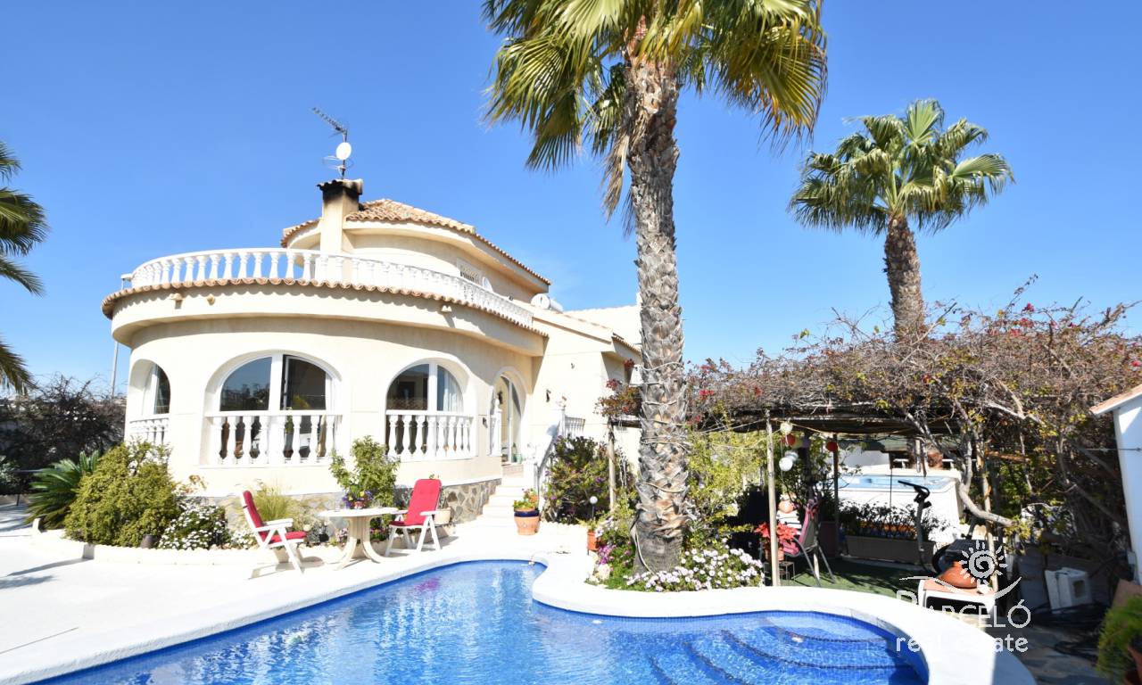 Villa - Resale - Ciudad Quesada - 1724