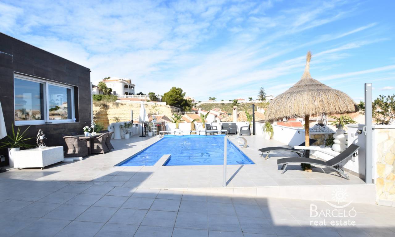 Villa - Resale - Ciudad Quesada - 1803