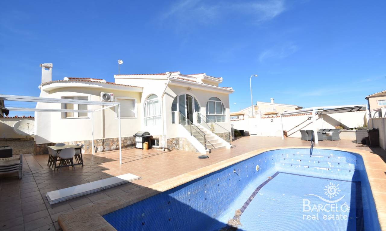 Villa - Resale - Ciudad Quesada - 2179