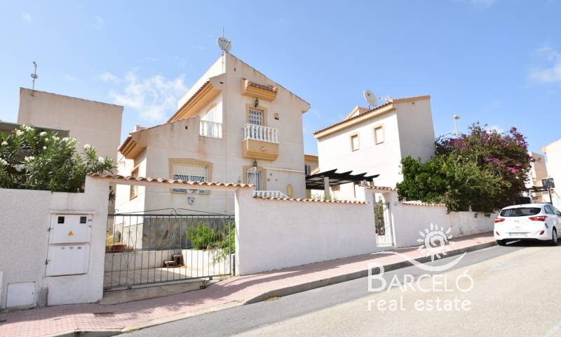 Villa - Resale - Ciudad Quesada - Aeropuerto