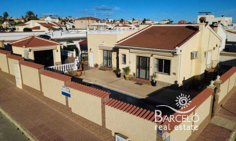 Villa - Resale - Ciudad Quesada - Pueblo Bravo