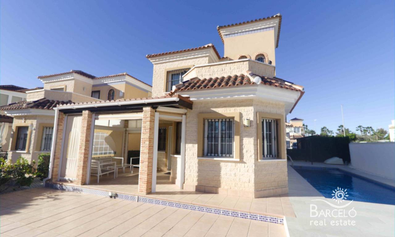 Villa - Resale - Guardamar del Segura - El Raso