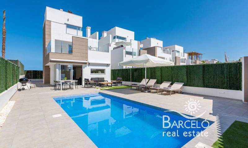 Villa - Resale - Guardamar del Segura - El Raso