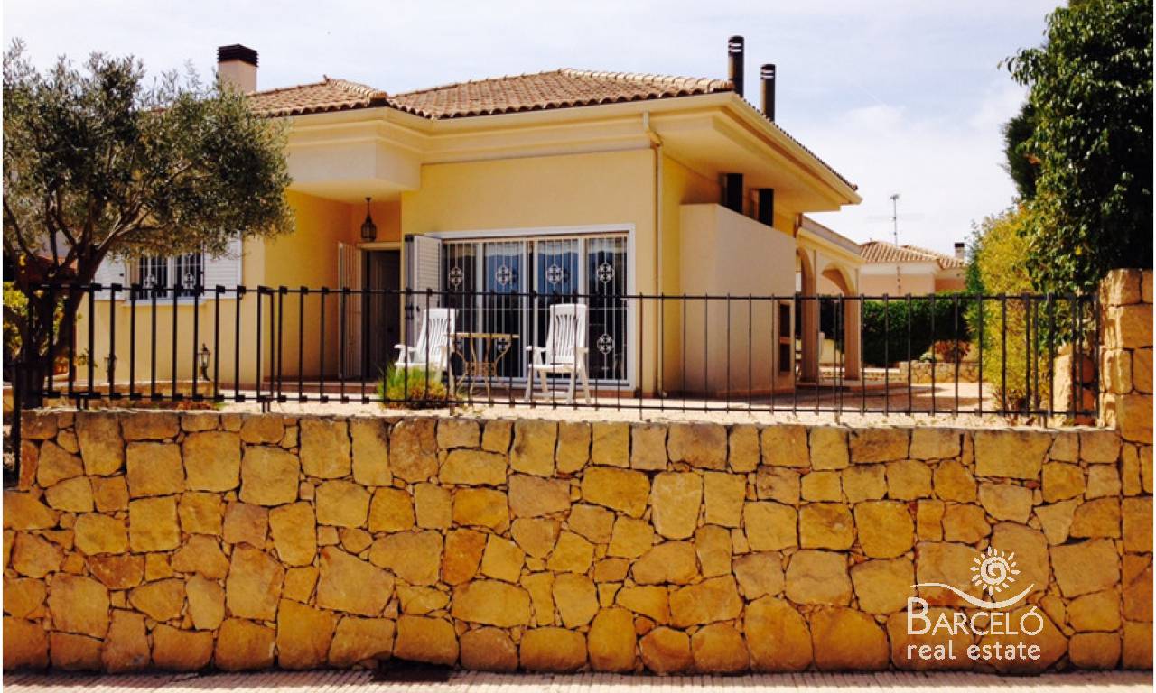 Villa - Resale - Monforte del Cid - 614