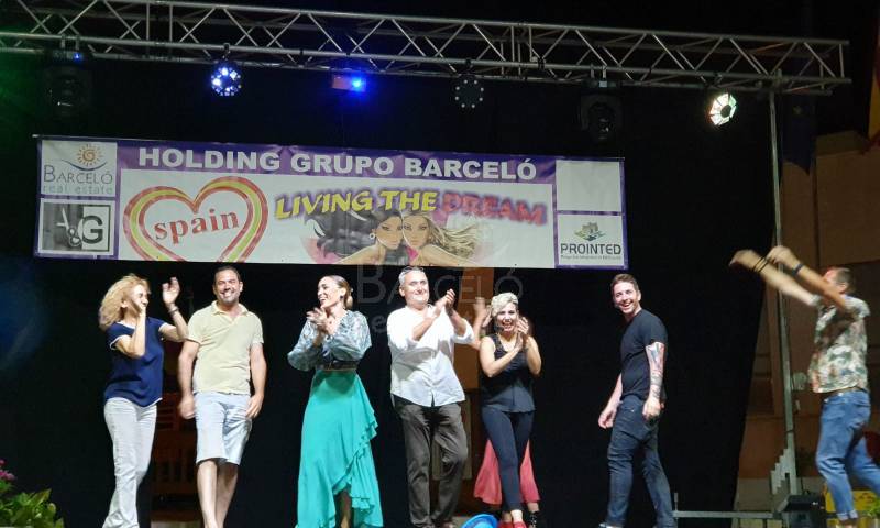 Die Barceló Group eröffnet die Feierlichkeiten von Ciudad Quesada mit einer Veranstaltung voller Shows