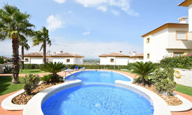 Discover the charm of our villas for sale in Ciudad Quesada