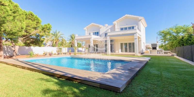 Réalisez vos rêves et achetez l'une de nos propriétés exclusives à Cabo Roig - Orihuela Costa