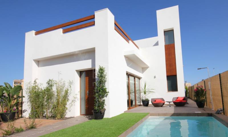 ¿Buscas chalets en Benijofar?