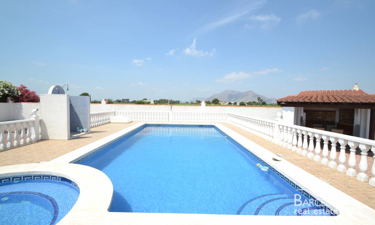Resale - Country Property - Mudamiento