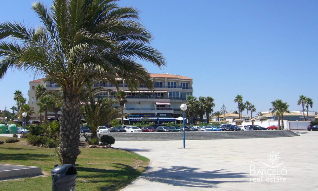 Zweite Verkauf - Etagenwohnung - Orihuela Costa - Playa Flamenca
